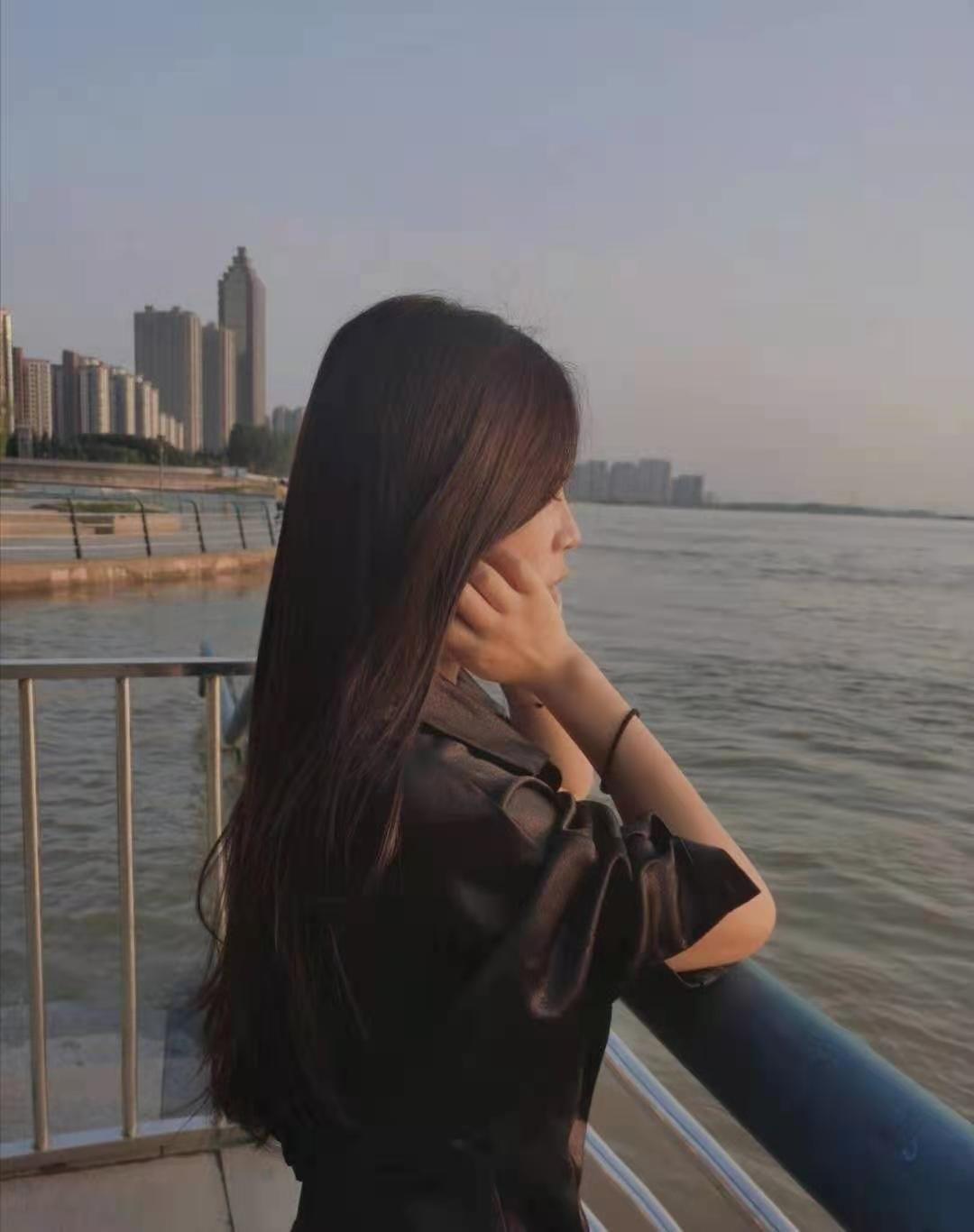 6dfc19bbdeec87126e7784550c49a26a.jpg